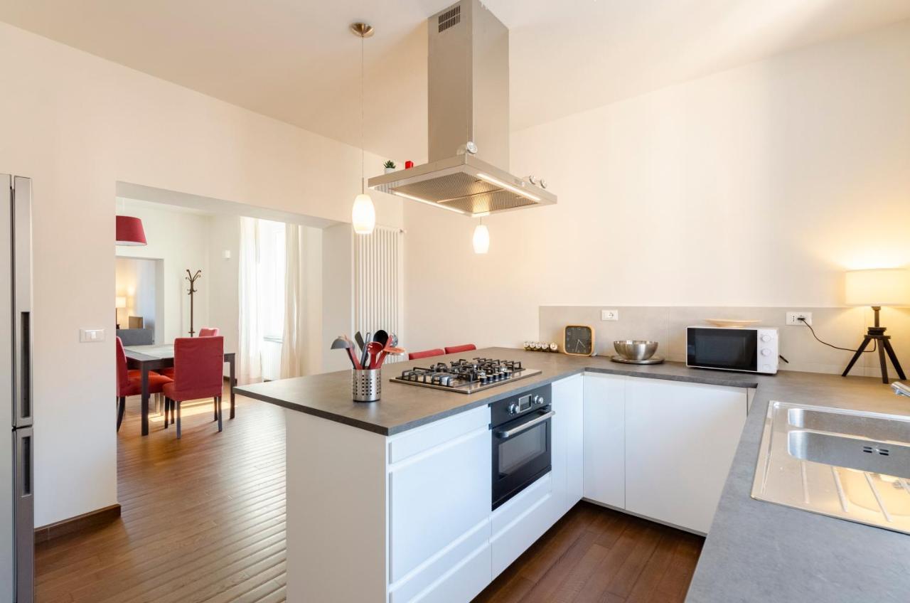 Joivy Spacious Family Apt For 4, In Carignano, جنوة المظهر الخارجي الصورة