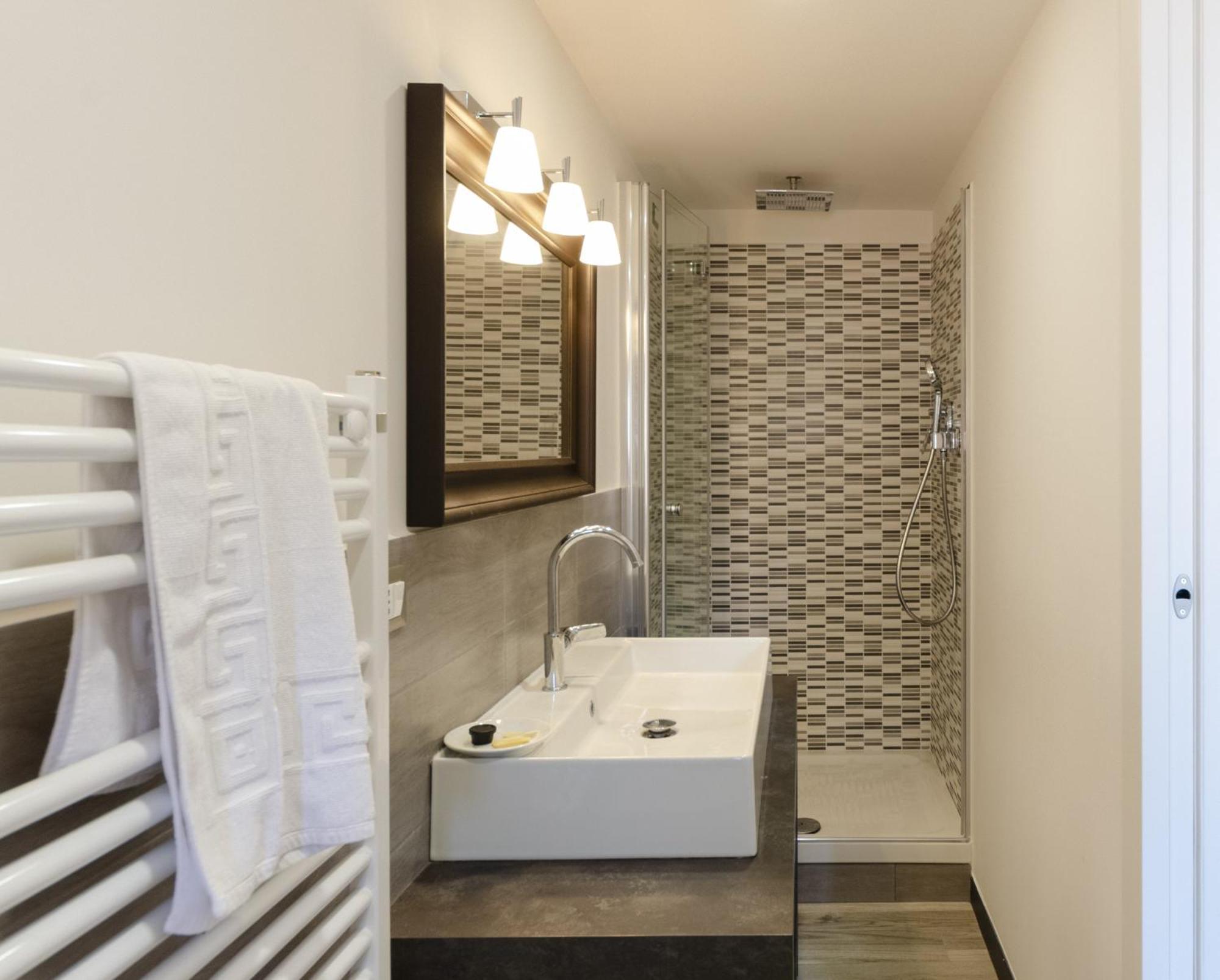 Joivy Spacious Family Apt For 4, In Carignano, جنوة المظهر الخارجي الصورة